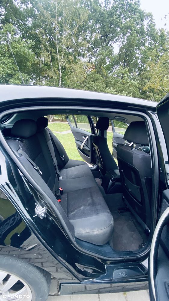 BMW Seria 1 116i - 8