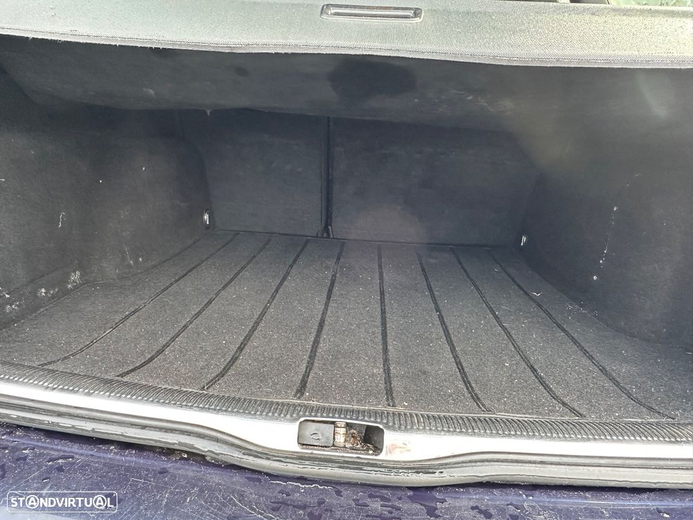 VW Passat Variant 1.9 TDi Confortline - 9