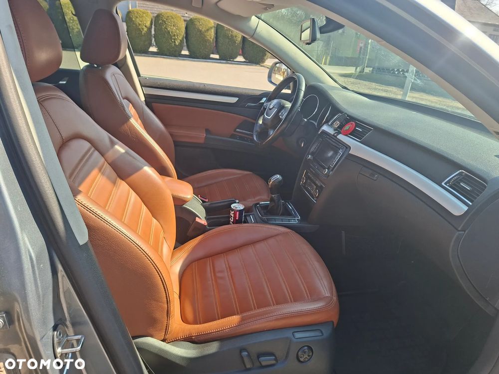 Skoda Superb 1.8 TSI 4x4 Platinum - 10