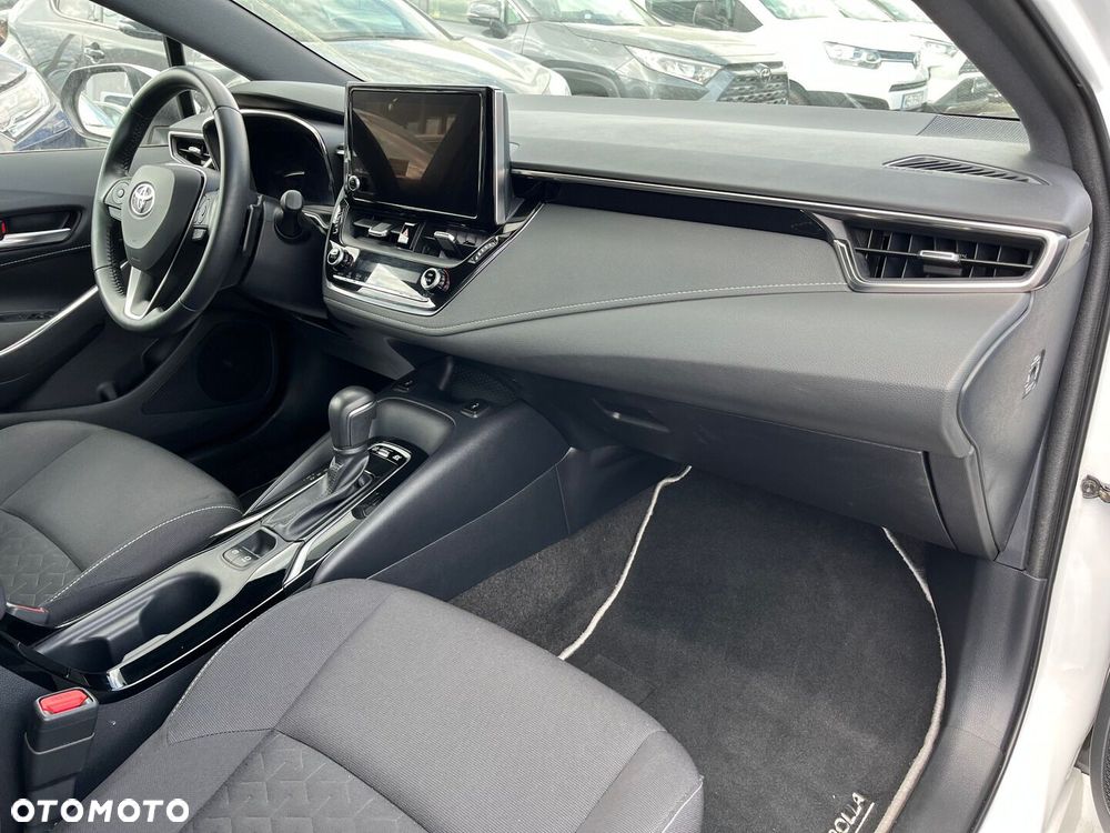 Toyota Corolla 2.0 Hybrid Comfort - 6