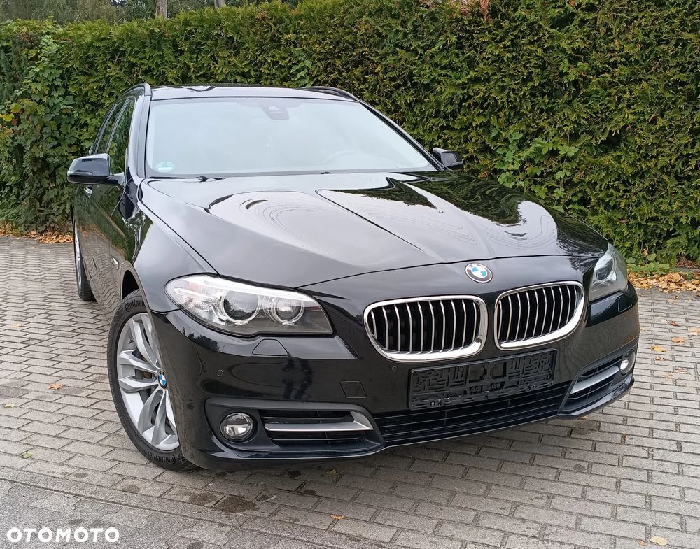 BMW 5 Series 2016 photo 2