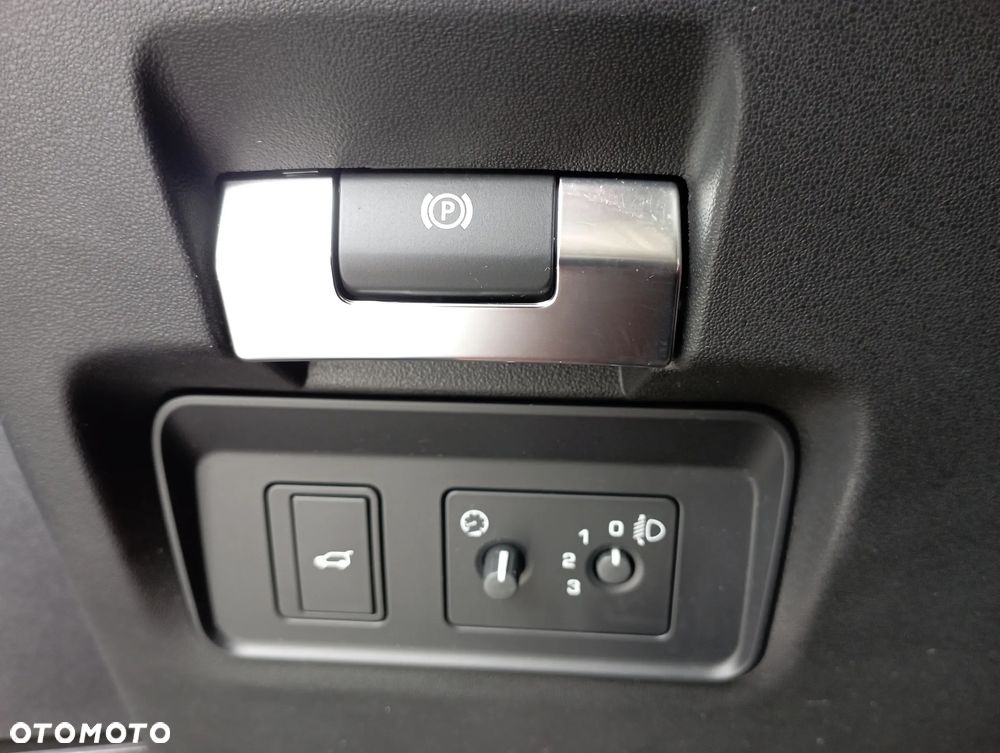 Land Rover Range Rover Evoque 2.0 P200 mHEV R-Dynamic - 25