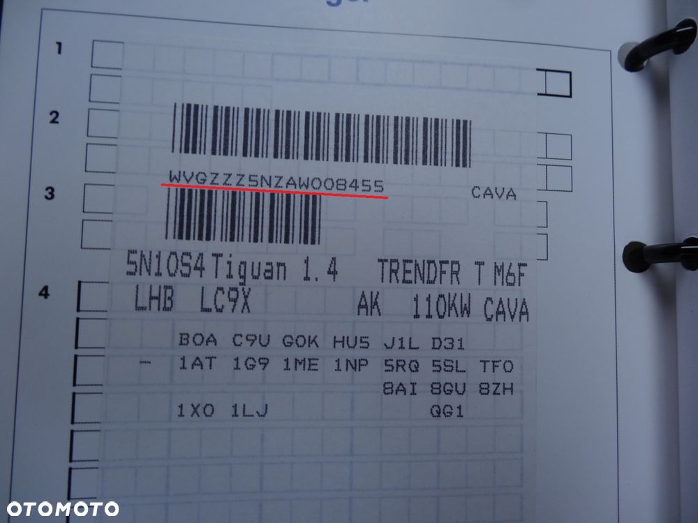 Volkswagen Tiguan - 36