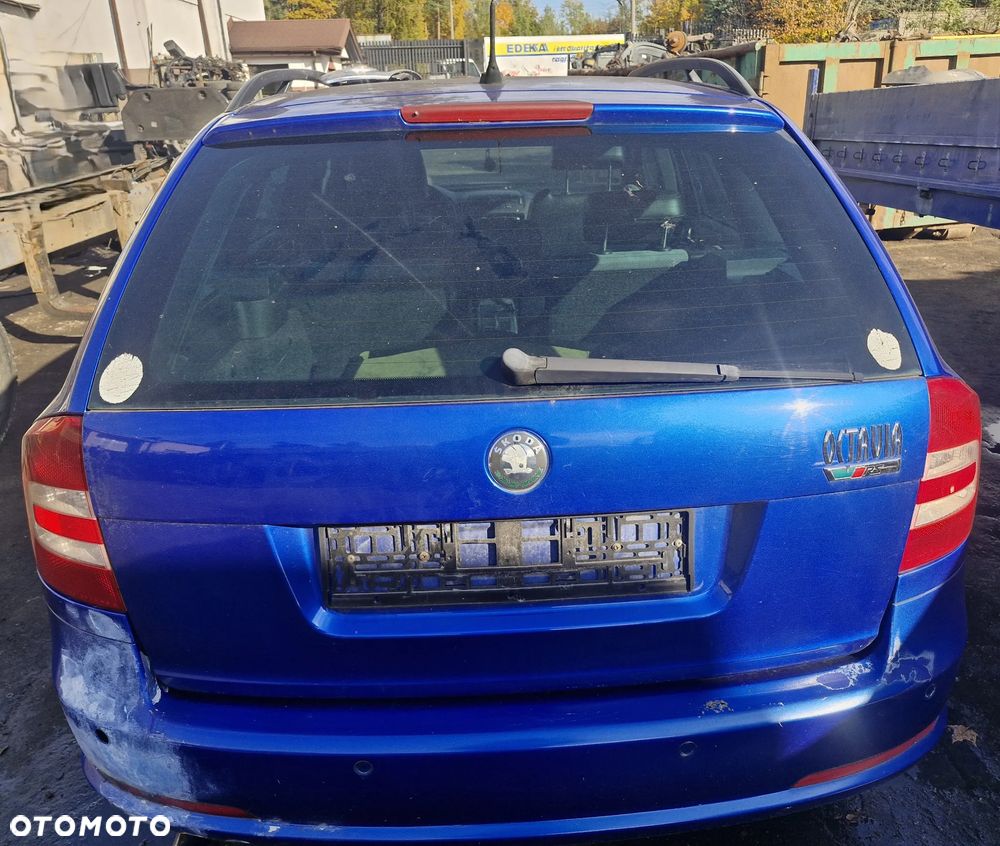 klapa bagażnika  Skoda Octavia II RS (kombi) - 1