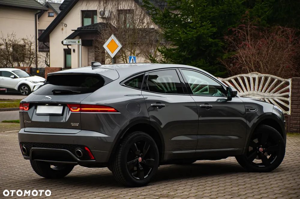 Jaguar E-Pace - 40