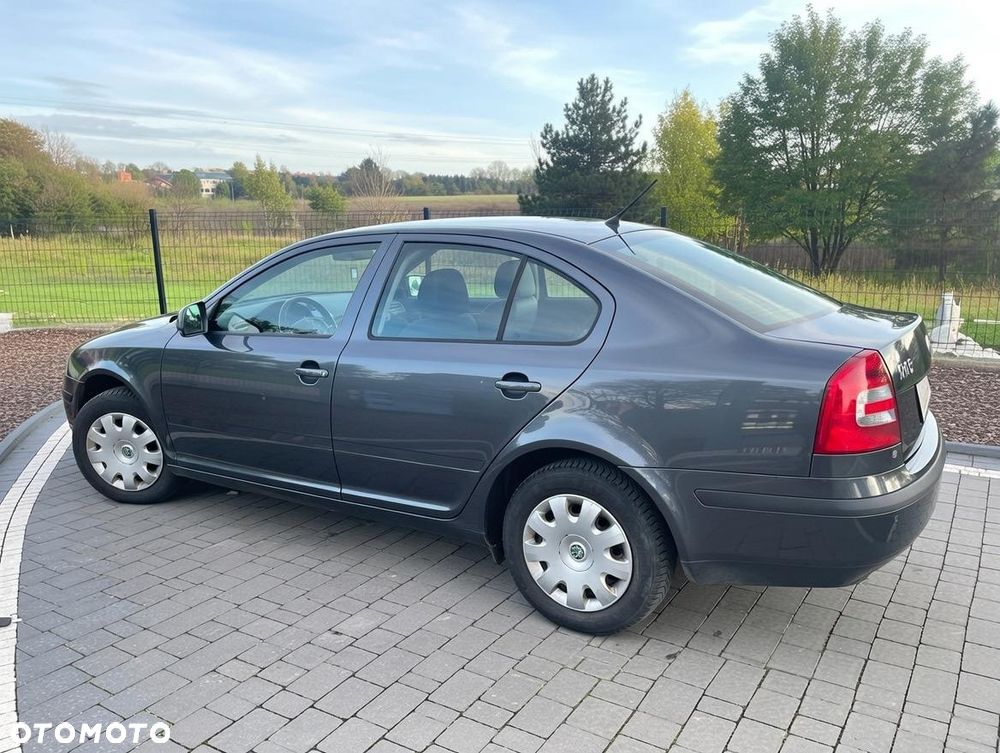 Skoda Octavia - 2