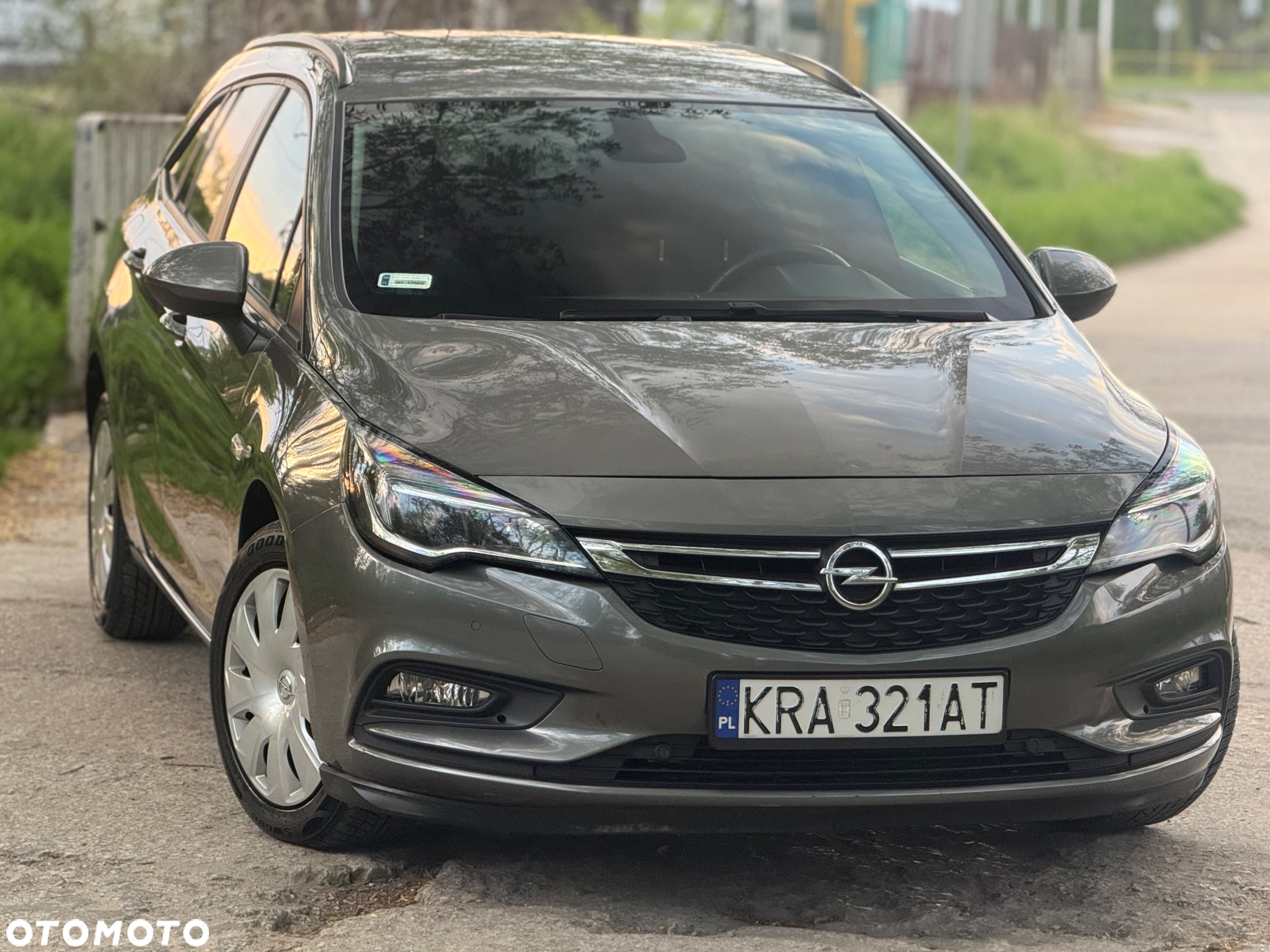 Opel Astra V 1.6 CDTI Enjoy - 3