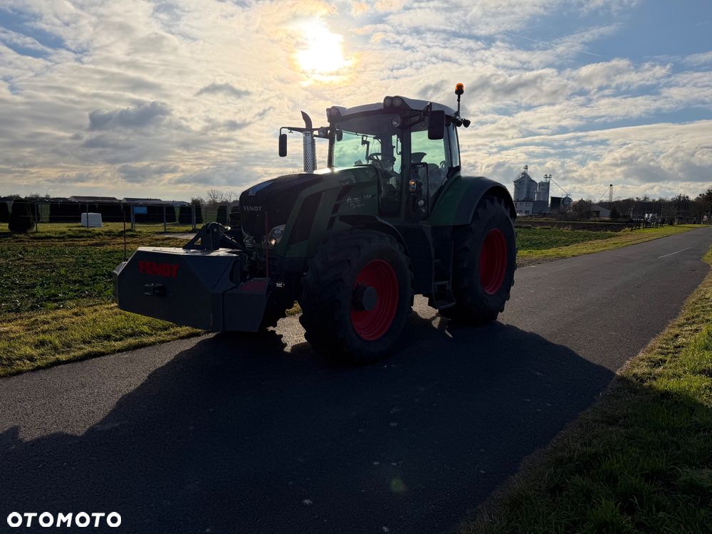 Fendt 824 Vario - 8