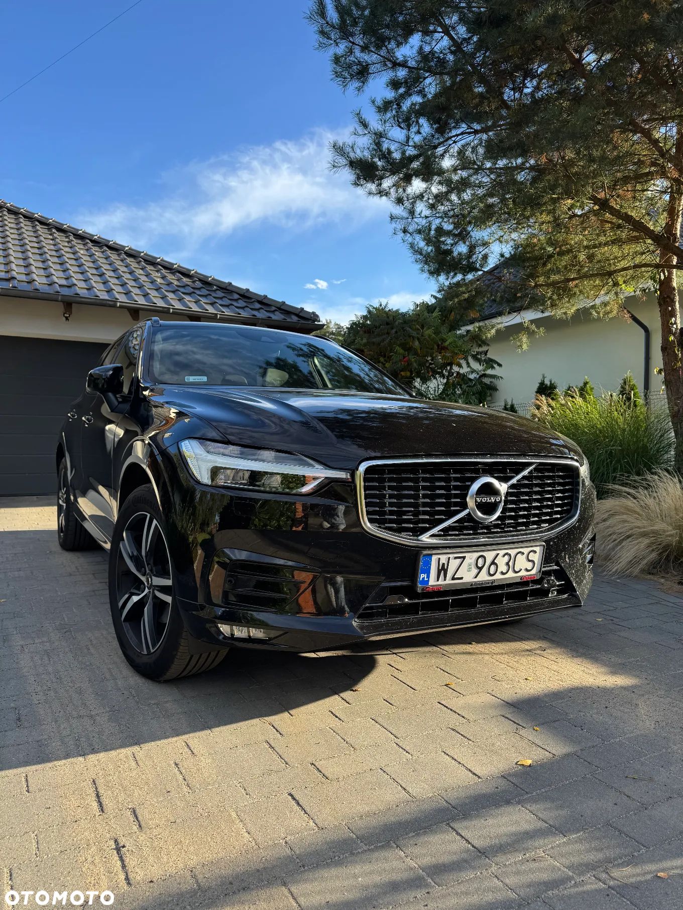 Volvo XC 60 D4 R-Design - 1