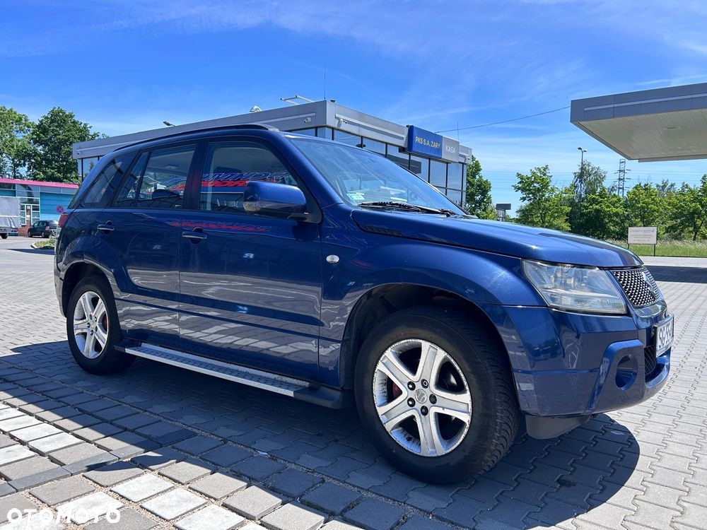 Suzuki Grand Vitara 2.0 - 1