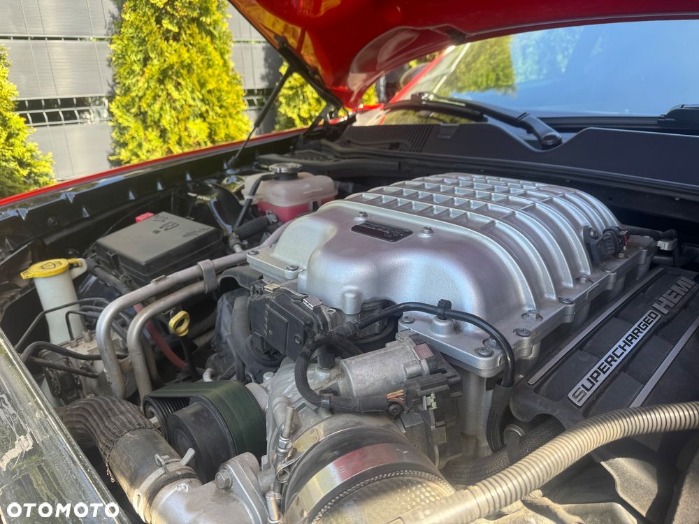 Dodge Challenger - 39