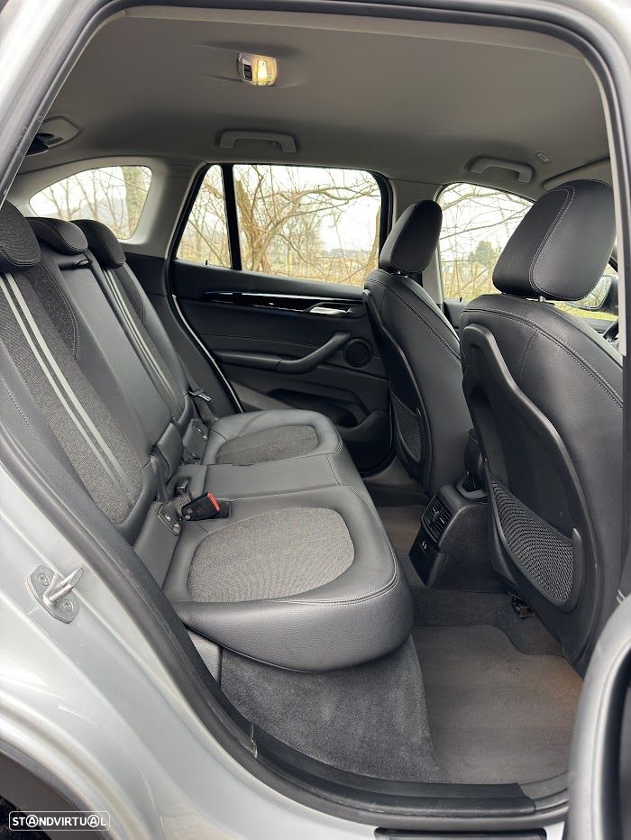 BMW X1 25 e xDrive Line Sport - 11