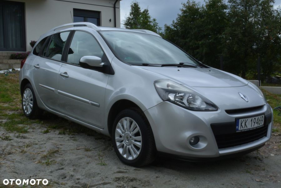 Renault Clio 1.2 16V 75 Expression - 10