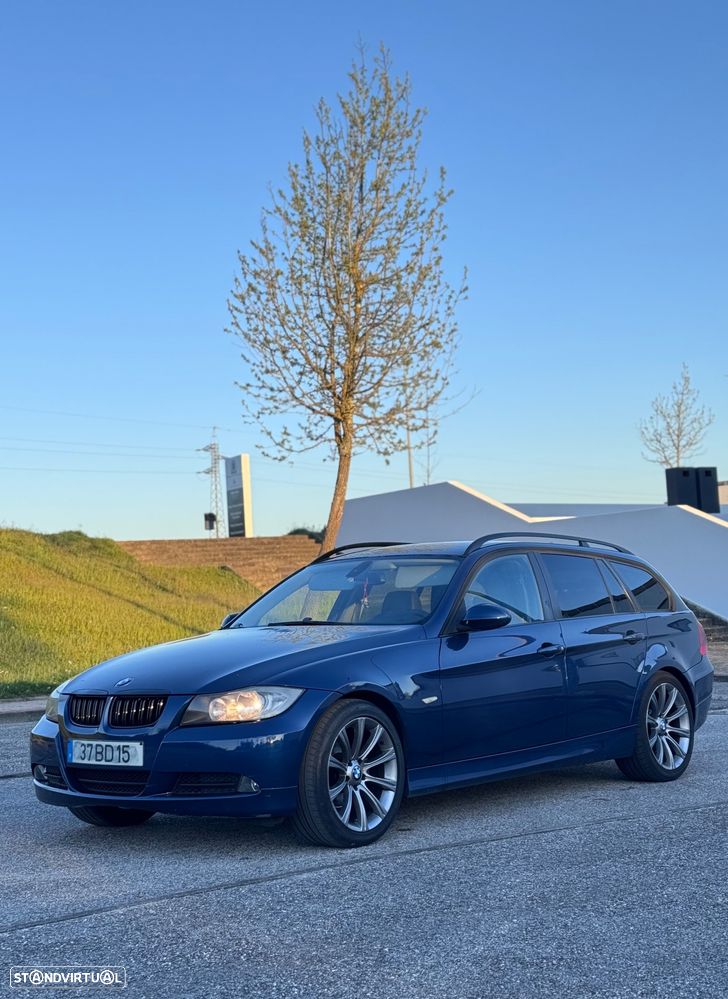 BMW 320 d - 1