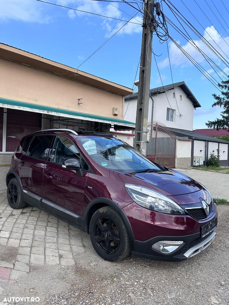 Renault Scenic - 1
