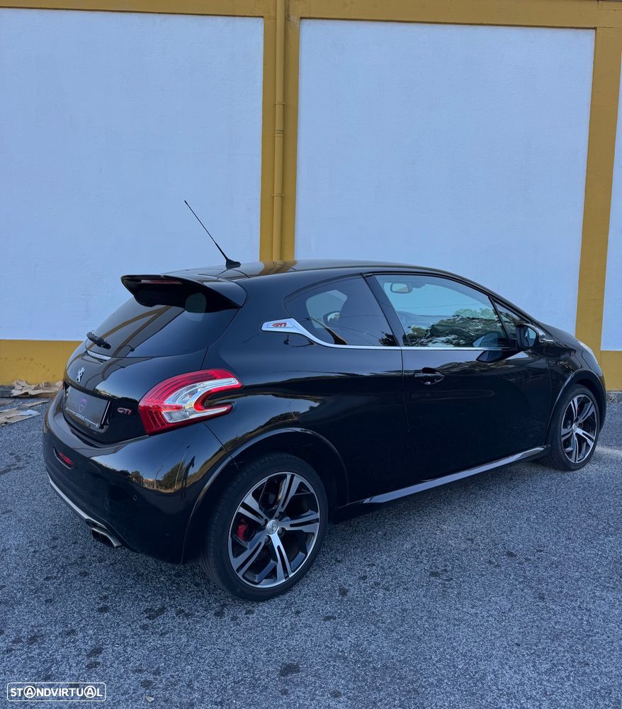 Peugeot 208 GTI 200 THP - 4