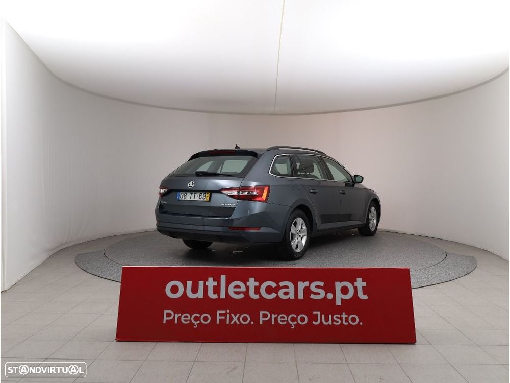 Skoda Superb Break 1.6 TDI Ambition - 8