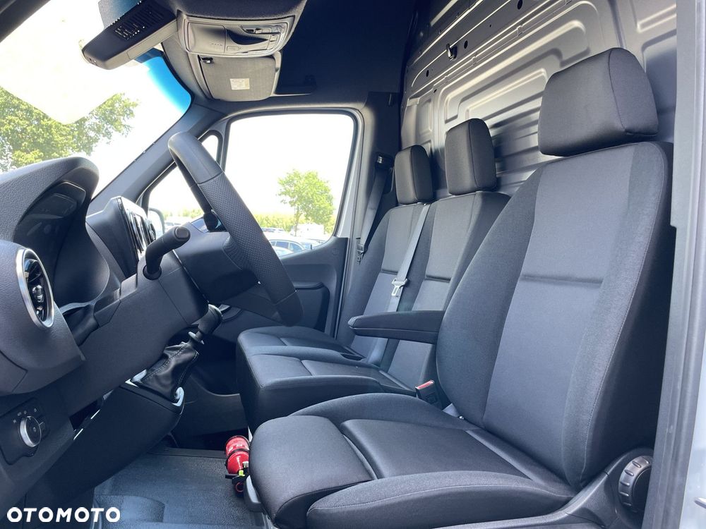Mercedes-Benz Sprinter 317 CDI KA OM654 - 9