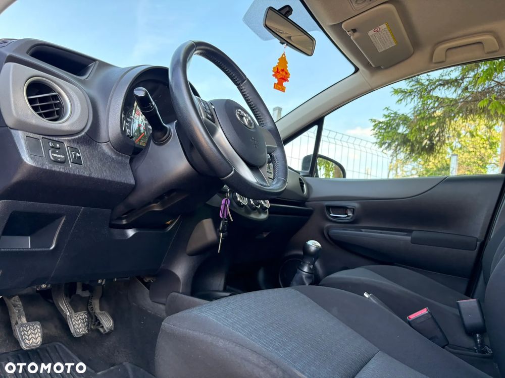 Toyota Yaris 1.0 Sprint - 11