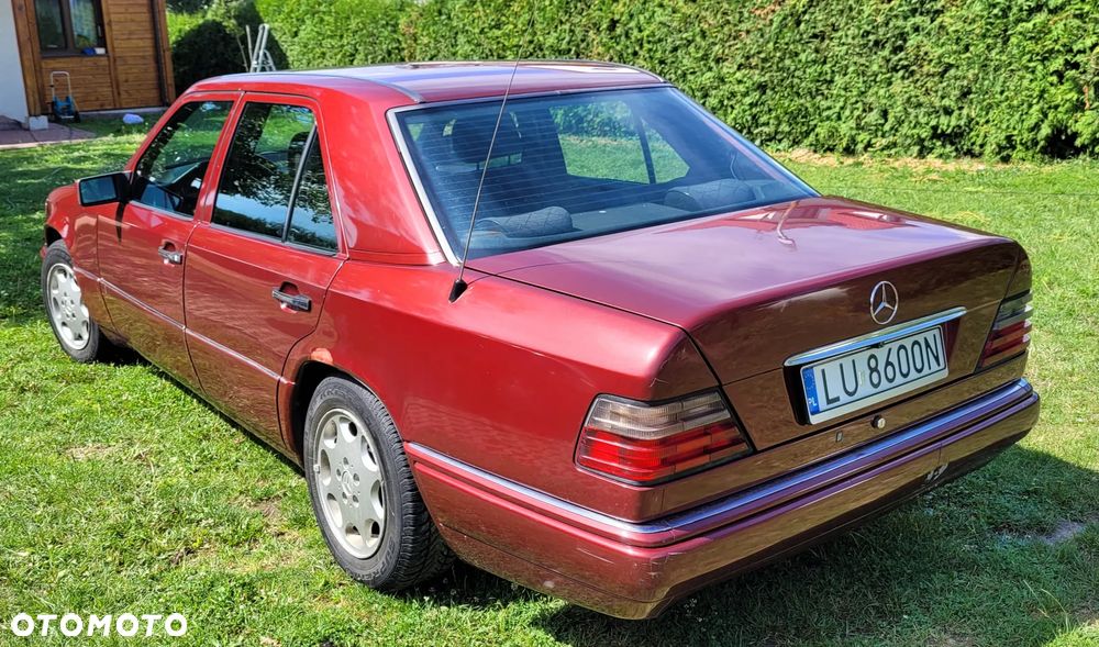Mercedes-Benz W124 (1984-1993) - 2