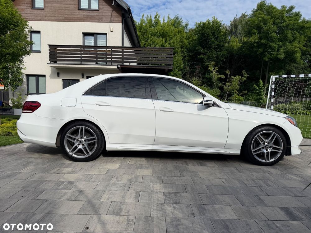Mercedes-Benz Klasa E 350 4Matic 7G-TRONIC - 24