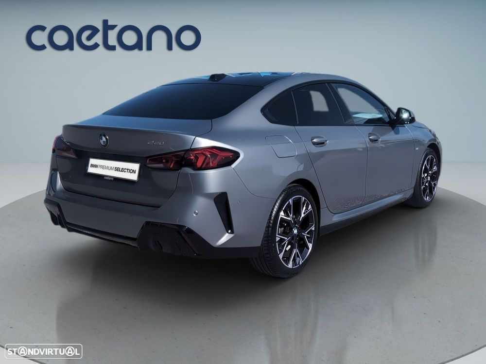 BMW 220 Gran Coupé Pack Desportivo M - 8