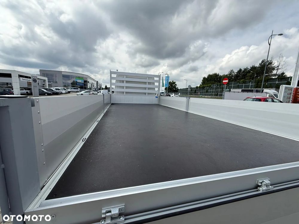 Volkswagen Crafter - 30