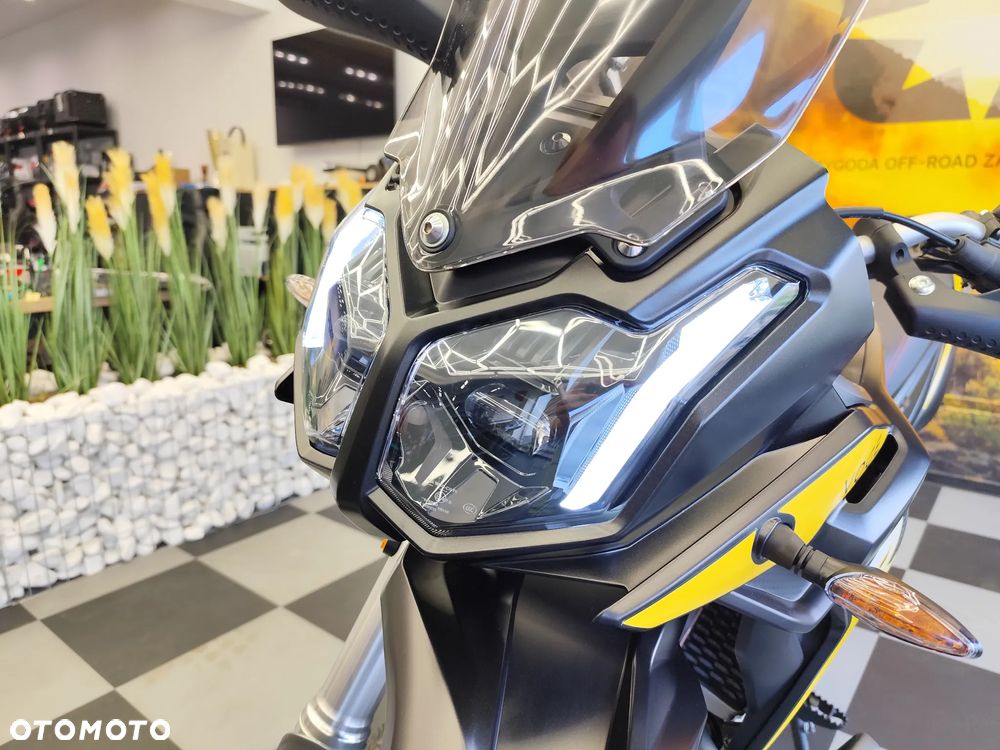 VOGE 300GY RALLY - 14