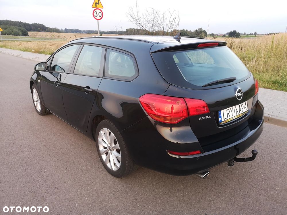 Opel Astra 1.4 Turbo - 19