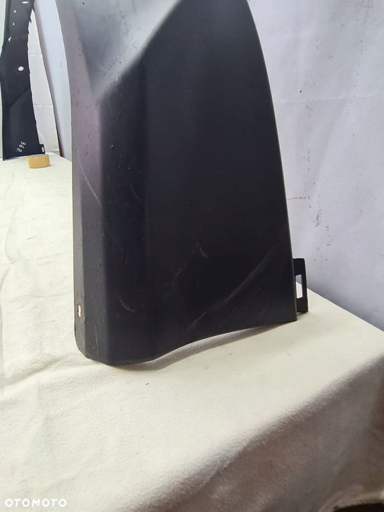 Toyota RAV4 4 lift dokładka zderzaka spoiler tył 4xPDC - 4