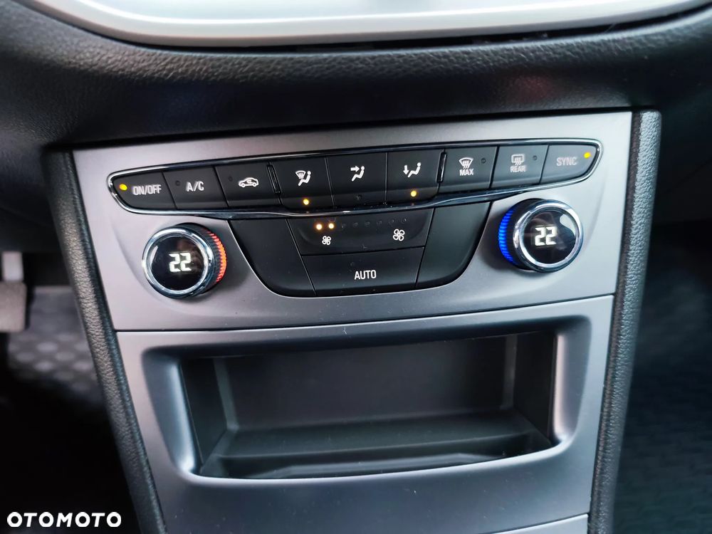 Opel Astra V 1.5 CDTI Edition S&S - 15