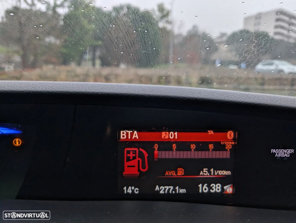 Honda Civic 1.6 i-DTEC Elegance Connect Navi - 10