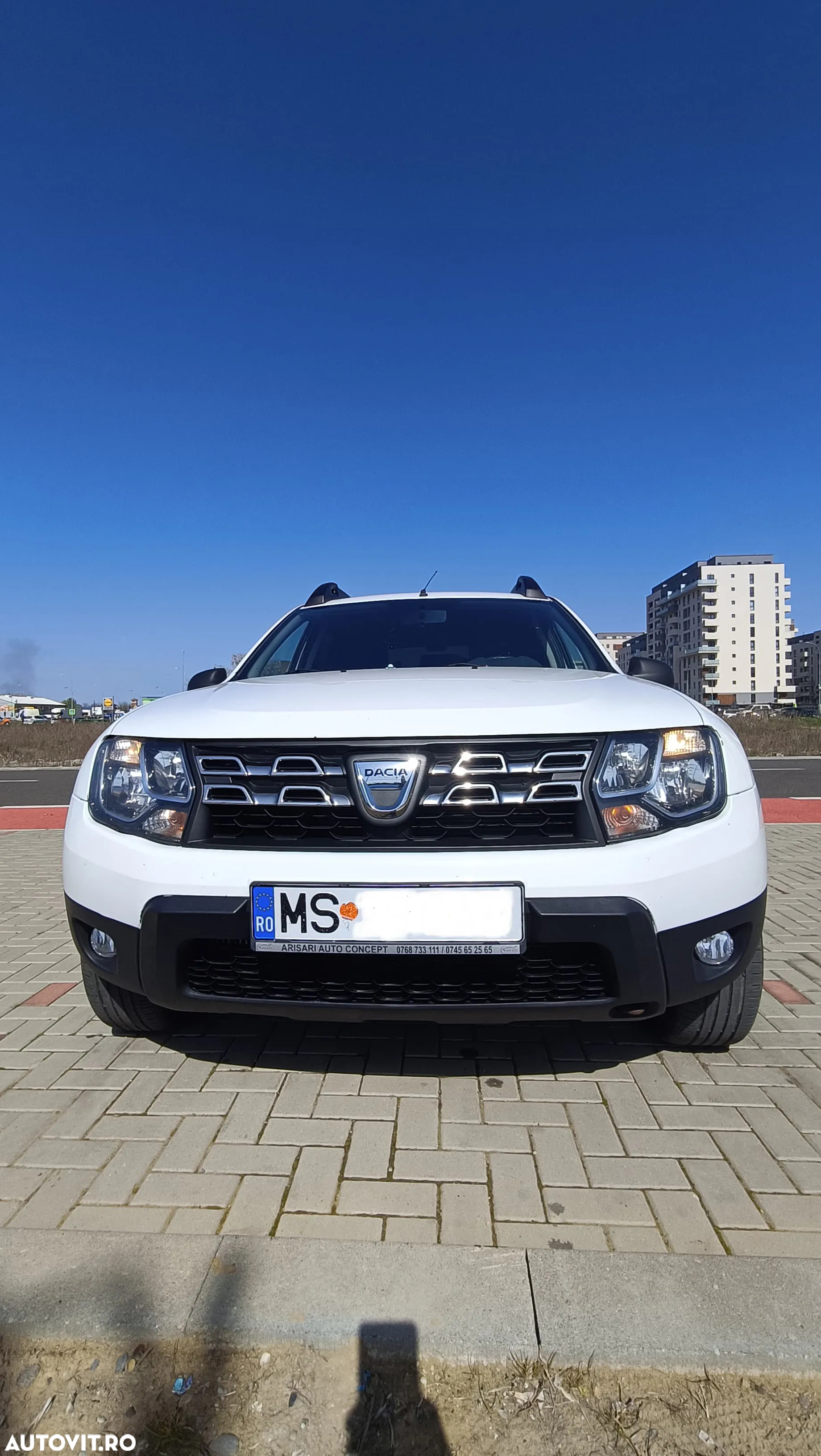 Dacia Duster 1.5 dCi 4x4 Laureate - 4