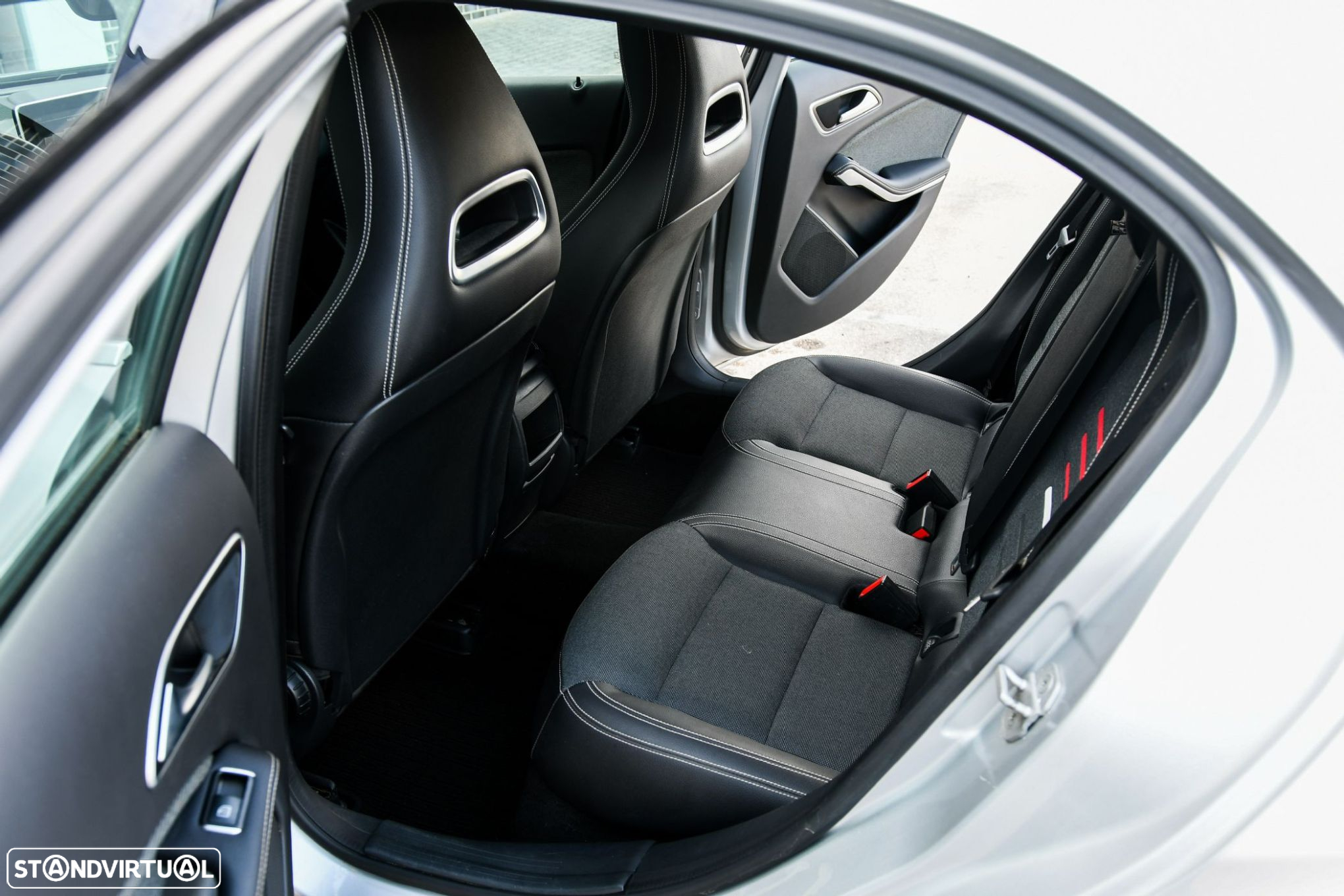 Mercedes-Benz A 180 d Style - 24
