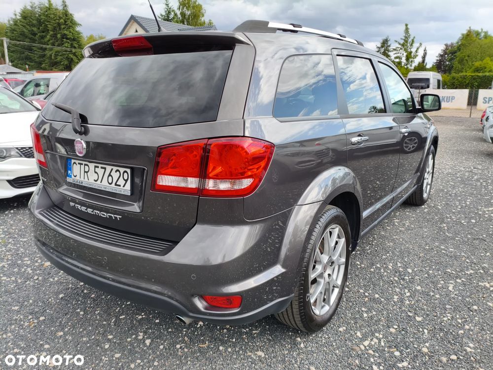 Fiat Freemont 2.0 Multijet Lounge AWD - 11