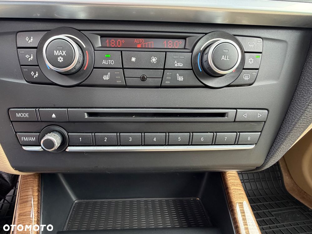 BMW X3 28i xDrive - 13