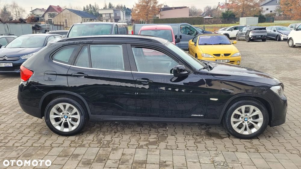 BMW X1 xDrive28i - 6