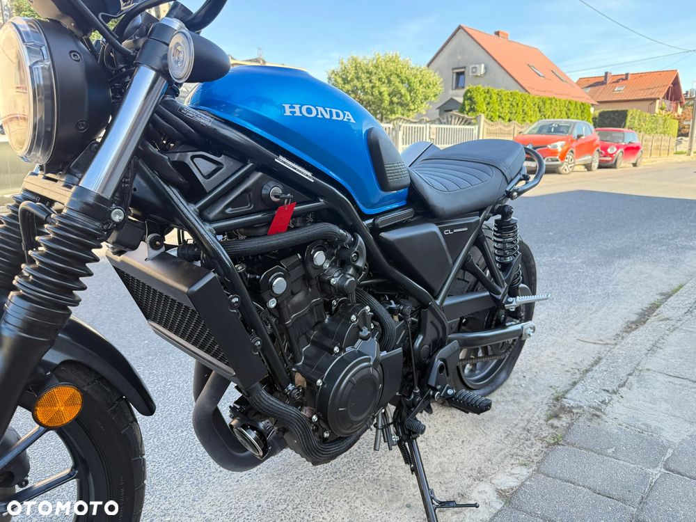 Honda CL - 17