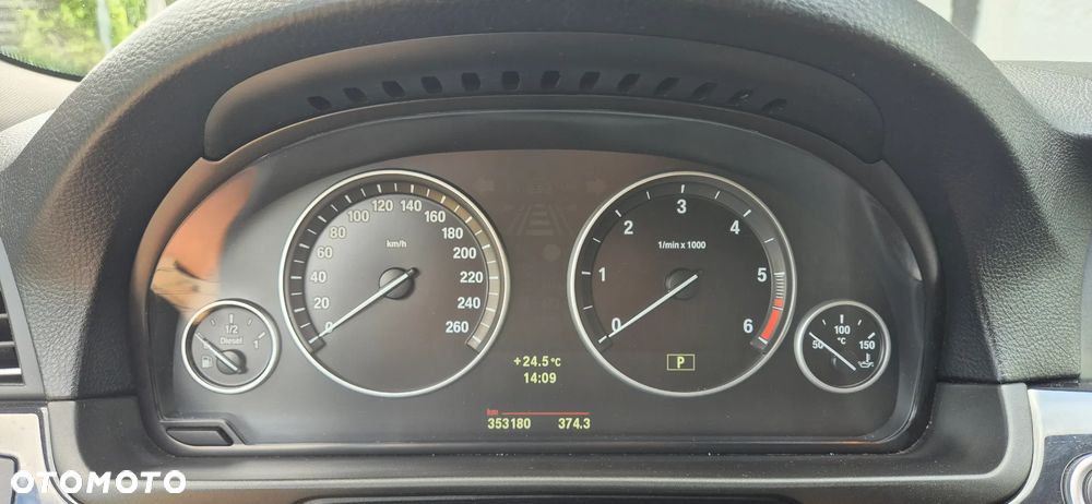 BMW Seria 5 525d - 10