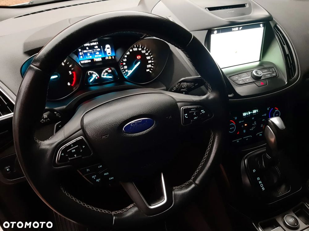 Ford Kuga 2.0 TDCi 4x4 ST-Line - 17