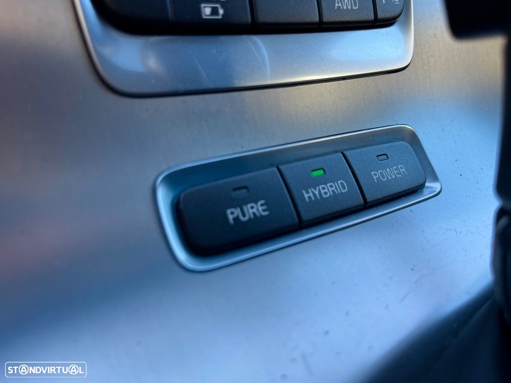 Volvo V60 D6 Plug-In-Hybrid AWD Geartronic Summum - 42
