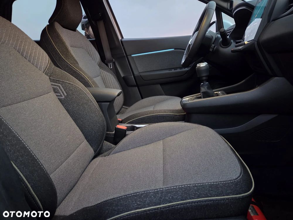 Renault Captur - 14