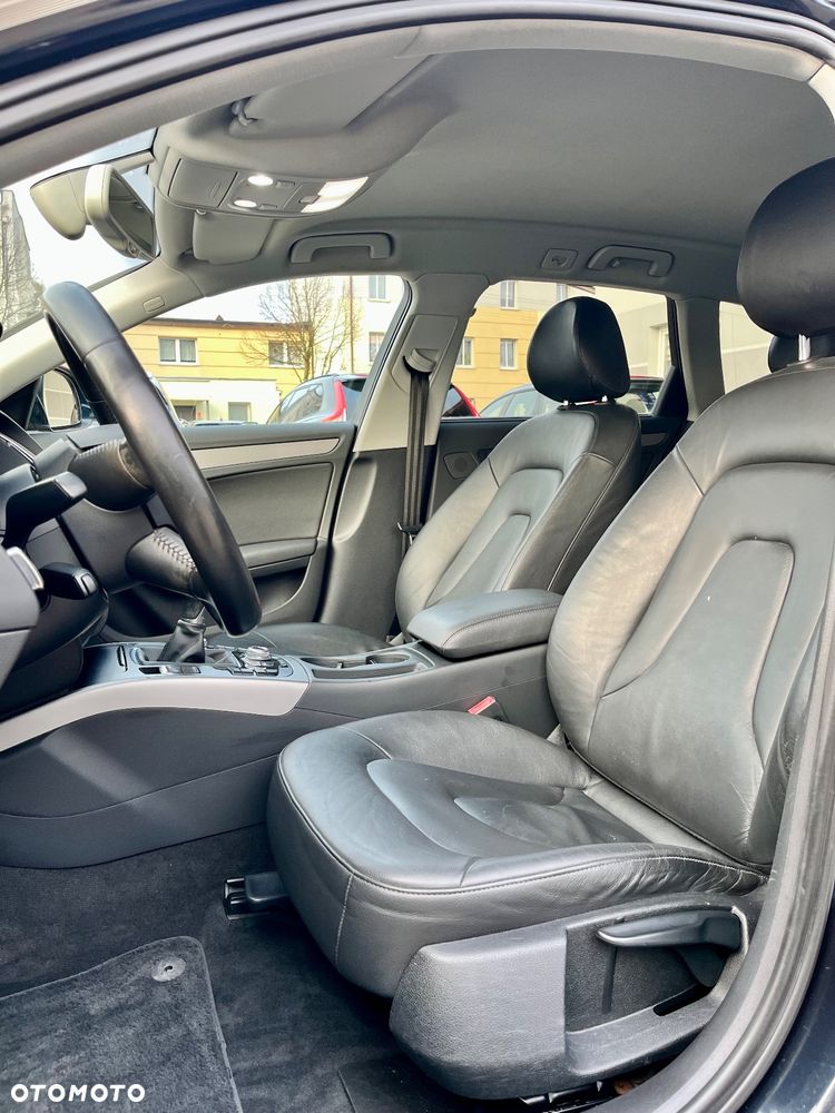 Audi A4 Allroad - 12