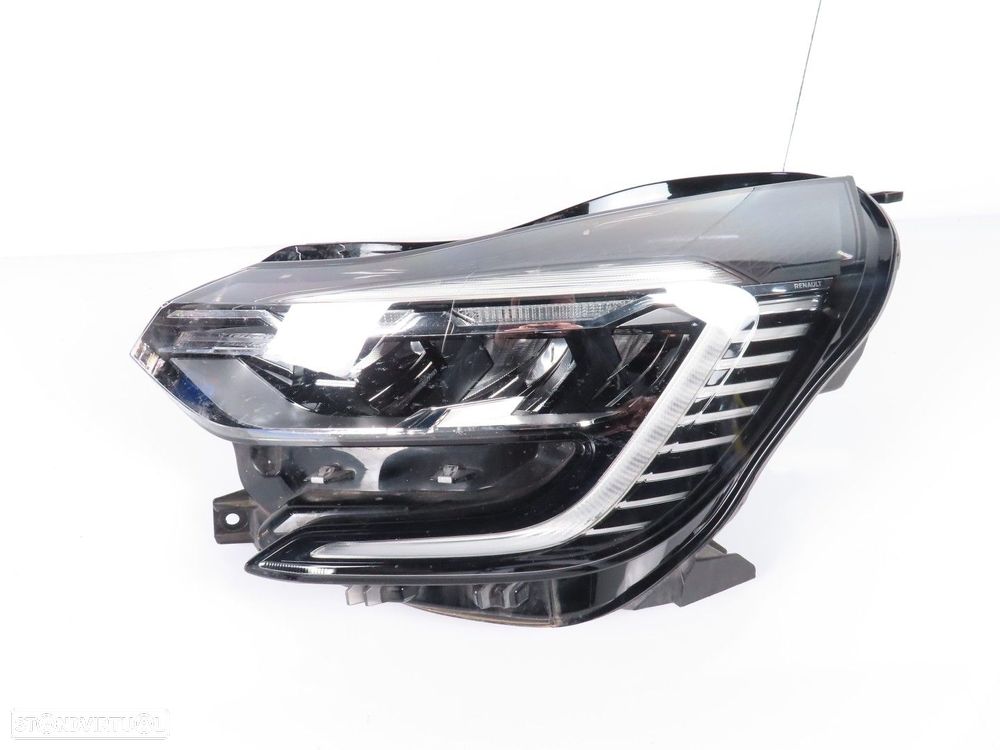 Farol LED Esquerdo Usado / Original RENAULT Captur II (HF) 260600666R - 1