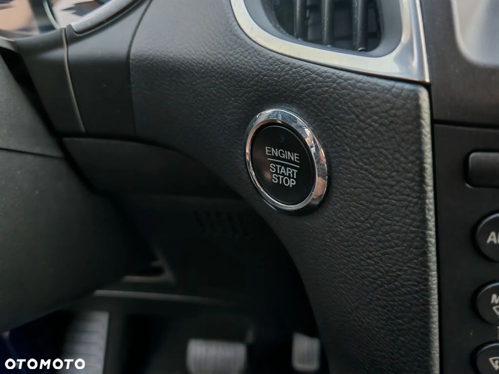 Ford S-Max 2.0 TDCi Titanium PowerShift - 32