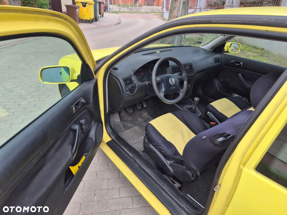 Volkswagen Golf 1.9 TDI Basis - 16