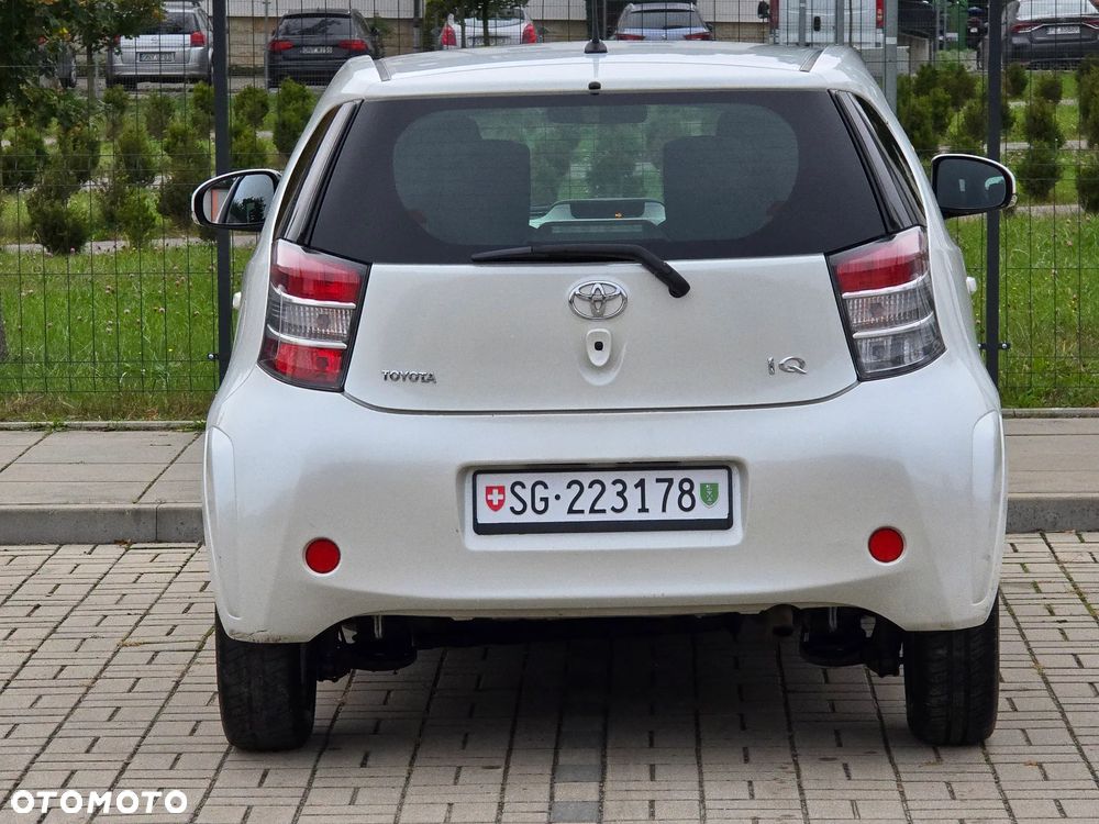 Toyota iQ 1.0 Luna - 6