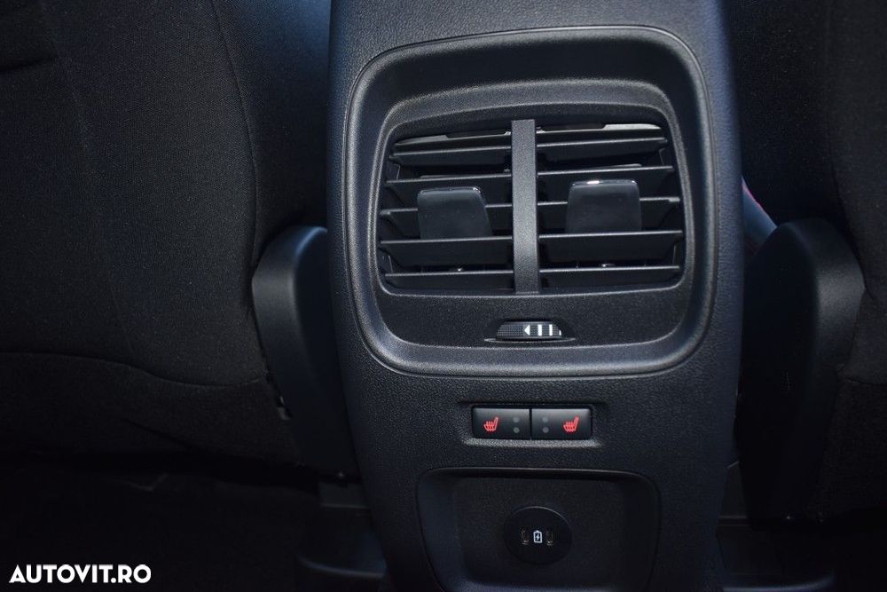 Ford Kuga 1.5 EcoBoost A8 FWD ST-Line - 9