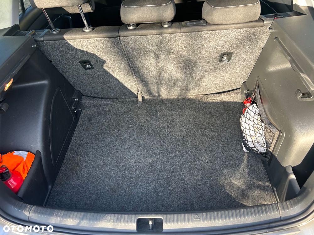 Skoda RAPID 1.6 TDI DPF Edition DSG - 11