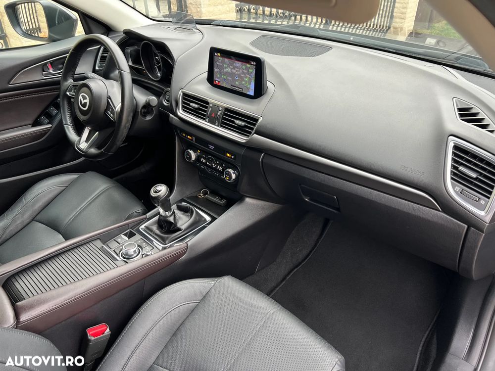 Mazda 3 SKYACTIV-D 105 NAKAMA - 12